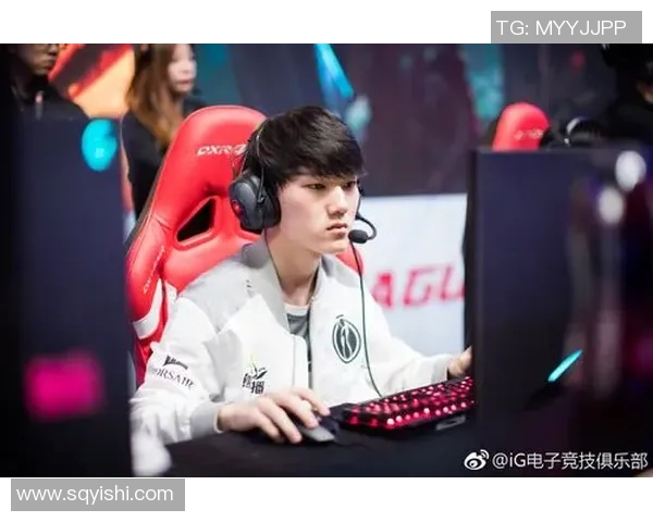 电竞新闻和平精英战术解析IG防反策略与实战应用探讨